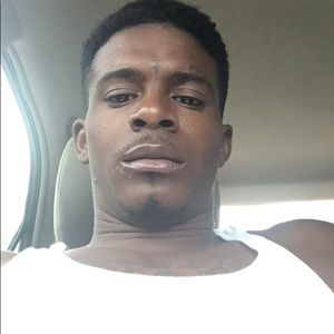 Meet your Posher, Troy